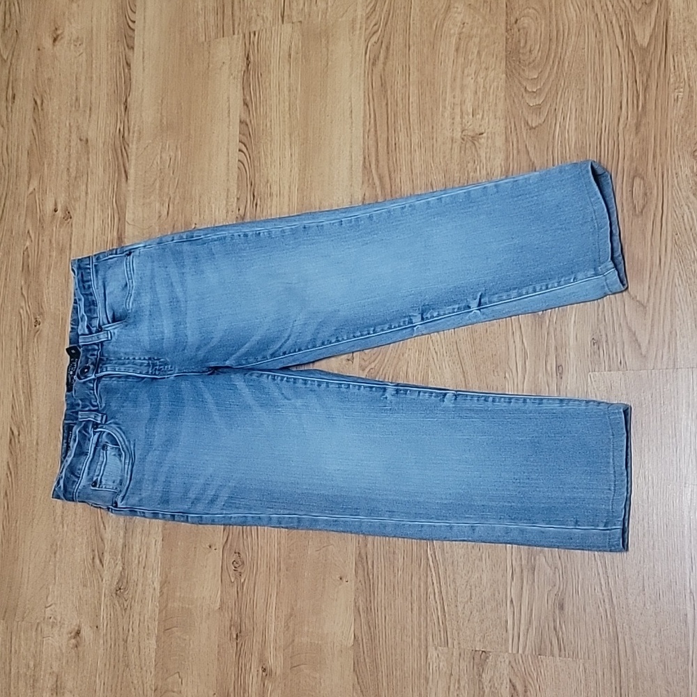 (Capris) Lucky Brand Classic Straight Jean Size 14